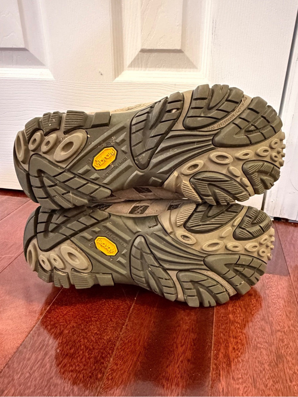Merrell Men’s 8.5 Hiking Trail Shoes Brown Tan Vibram Outdoor Sneakers - Picture 7 of 9